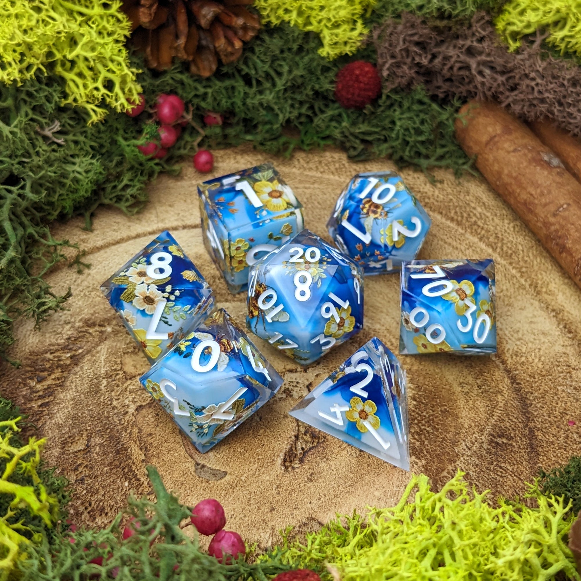 Blossom & Bee | Sharp Edge Dice - Dice Set - Luffleberry