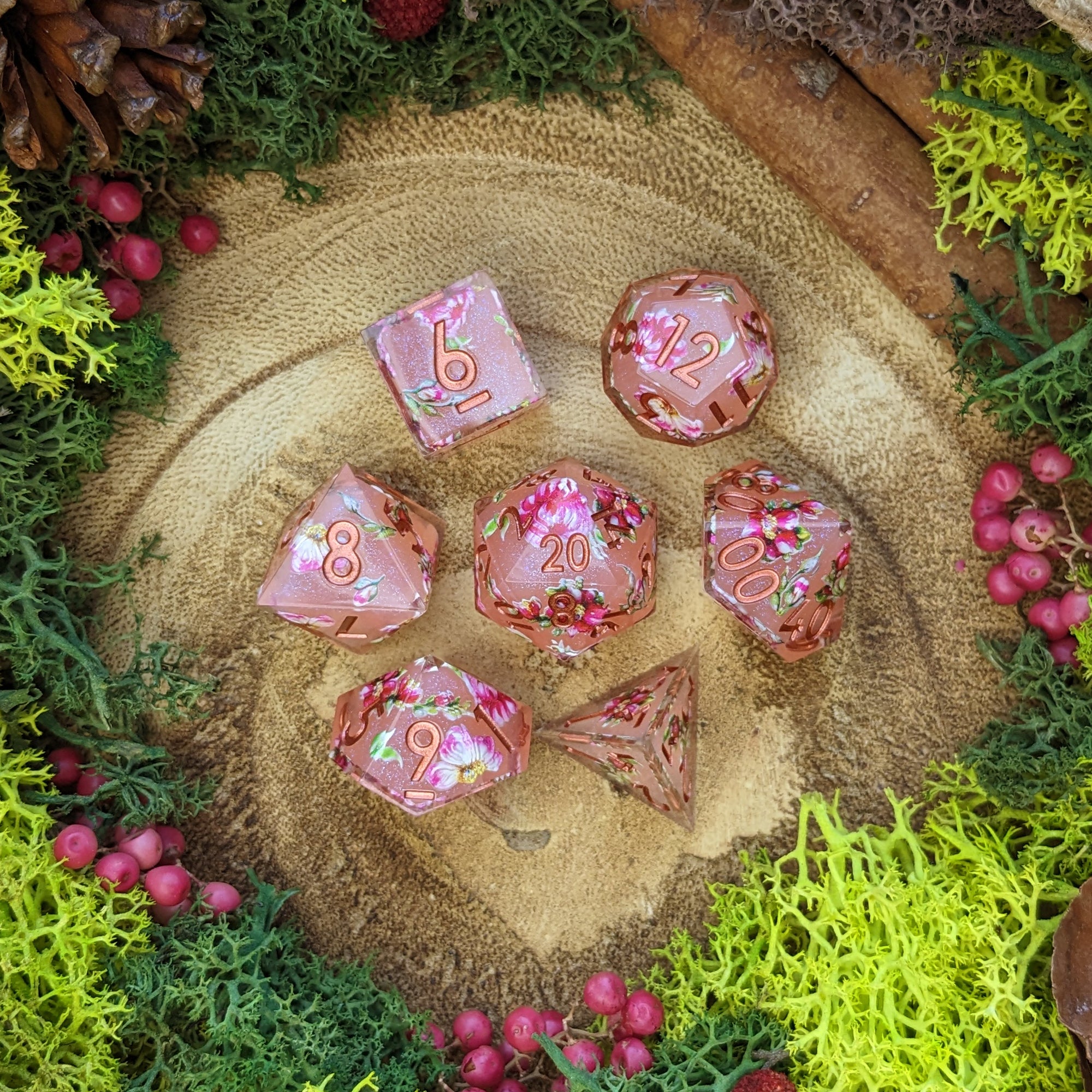 Blushing Blooms | Sharp Edge Dice - Dice Set - Luffleberry