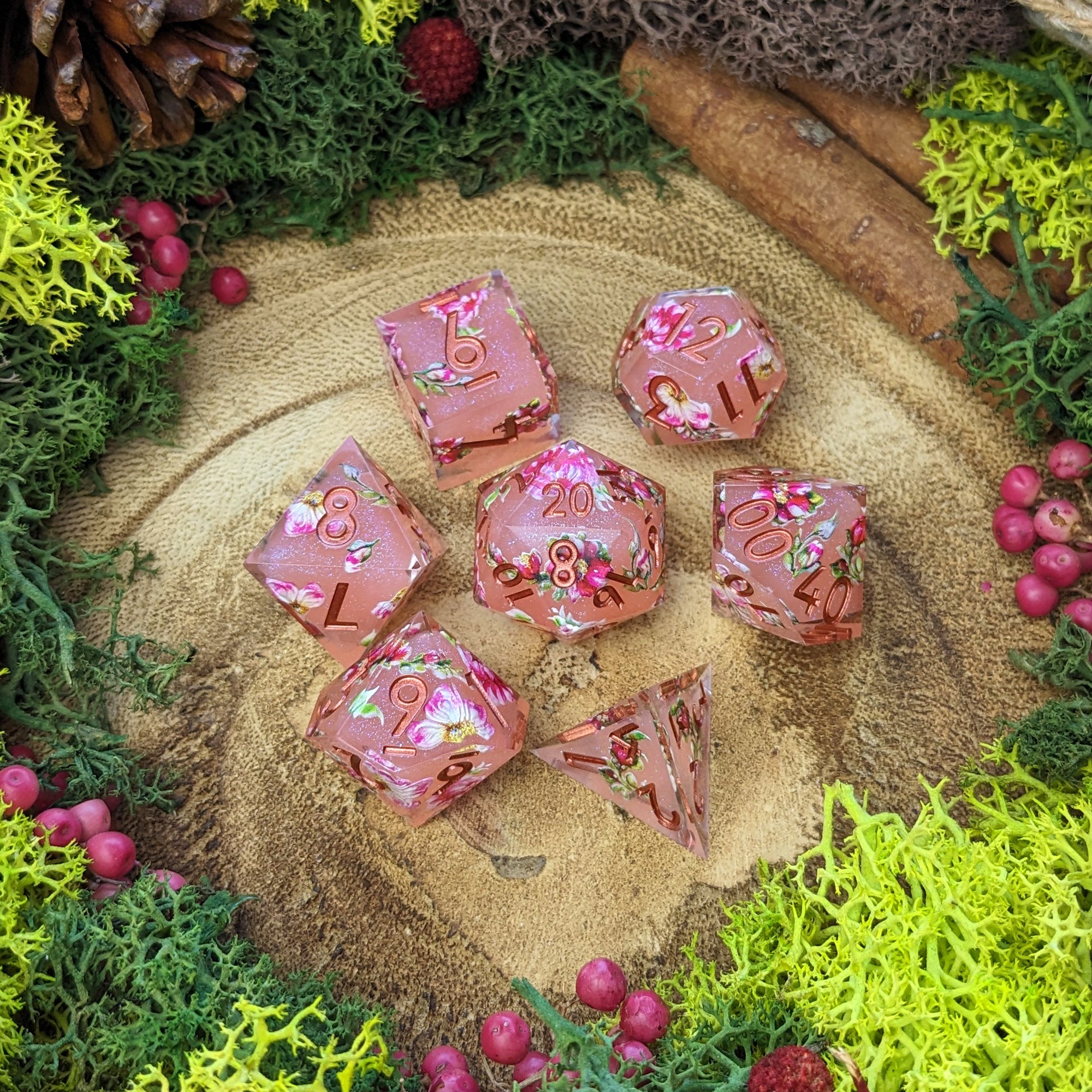 Blushing Blooms | Sharp Edge Dice - Dice Set - Luffleberry