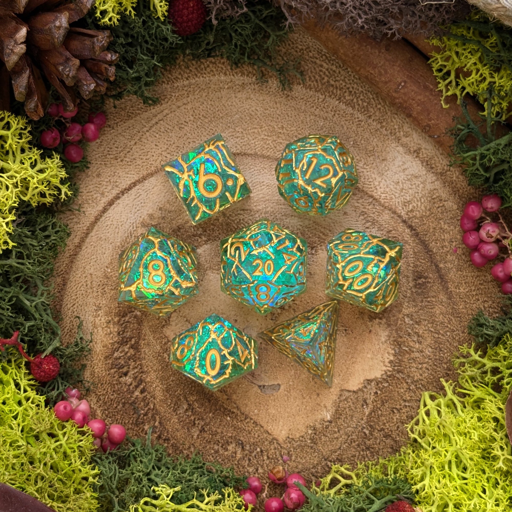 Crystalline Crackle | Sharp Edge Resin Dice - Dice Set - Luffleberry