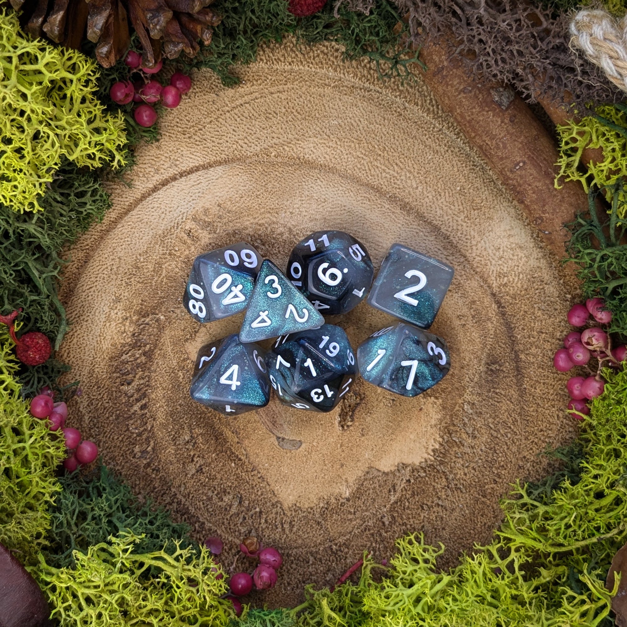 Eldritch Whisper - Dice Set - Luffleberry