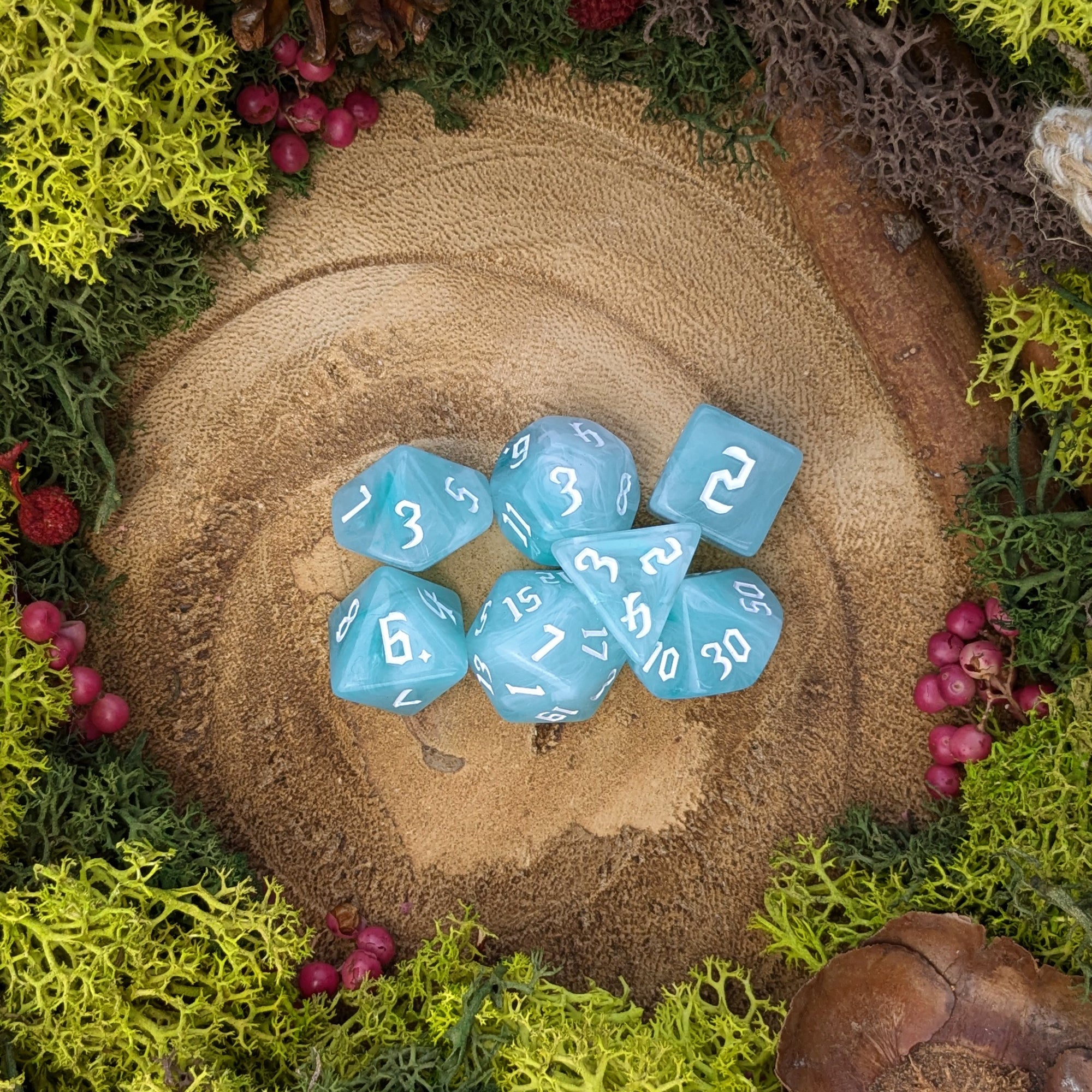 Frost Smoke - Dice Set - Luffleberry