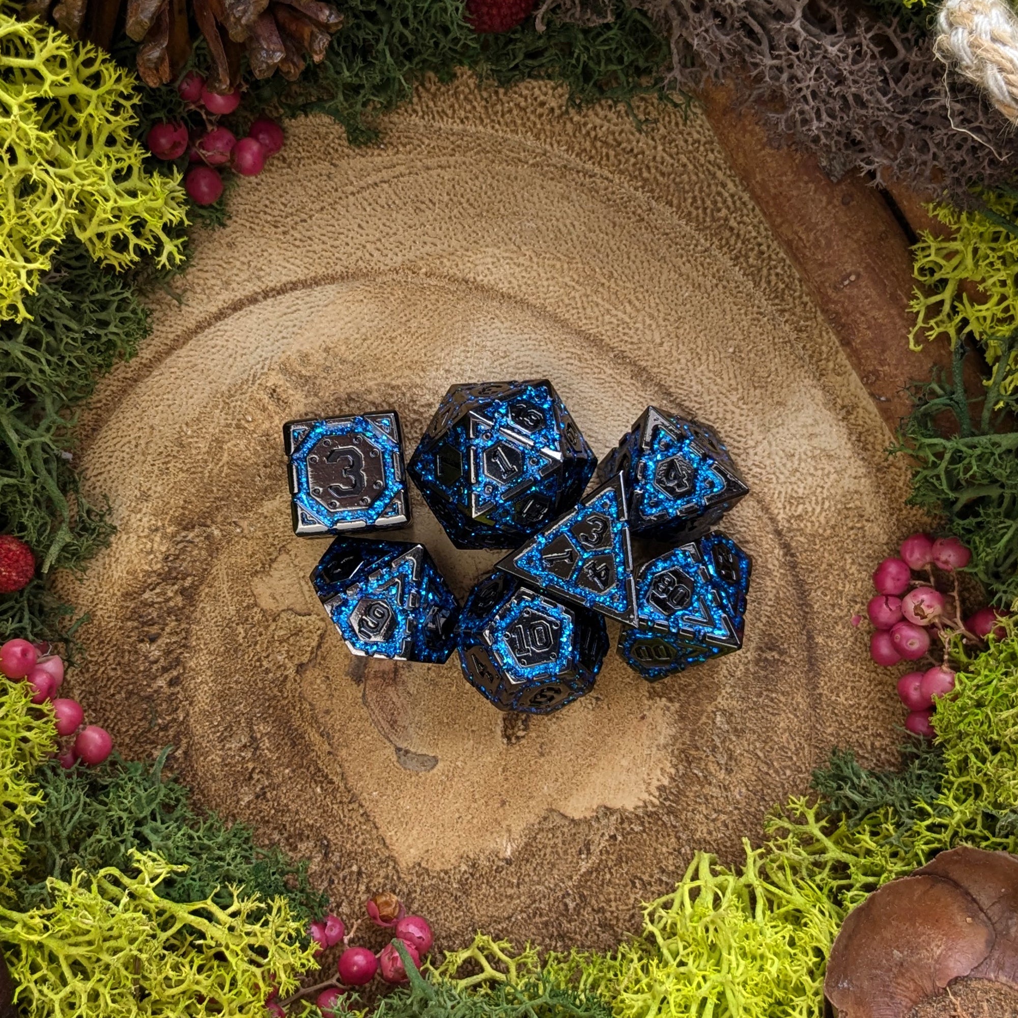 Frostfire Forge | Metal Dice - Dice Set - Luffleberry