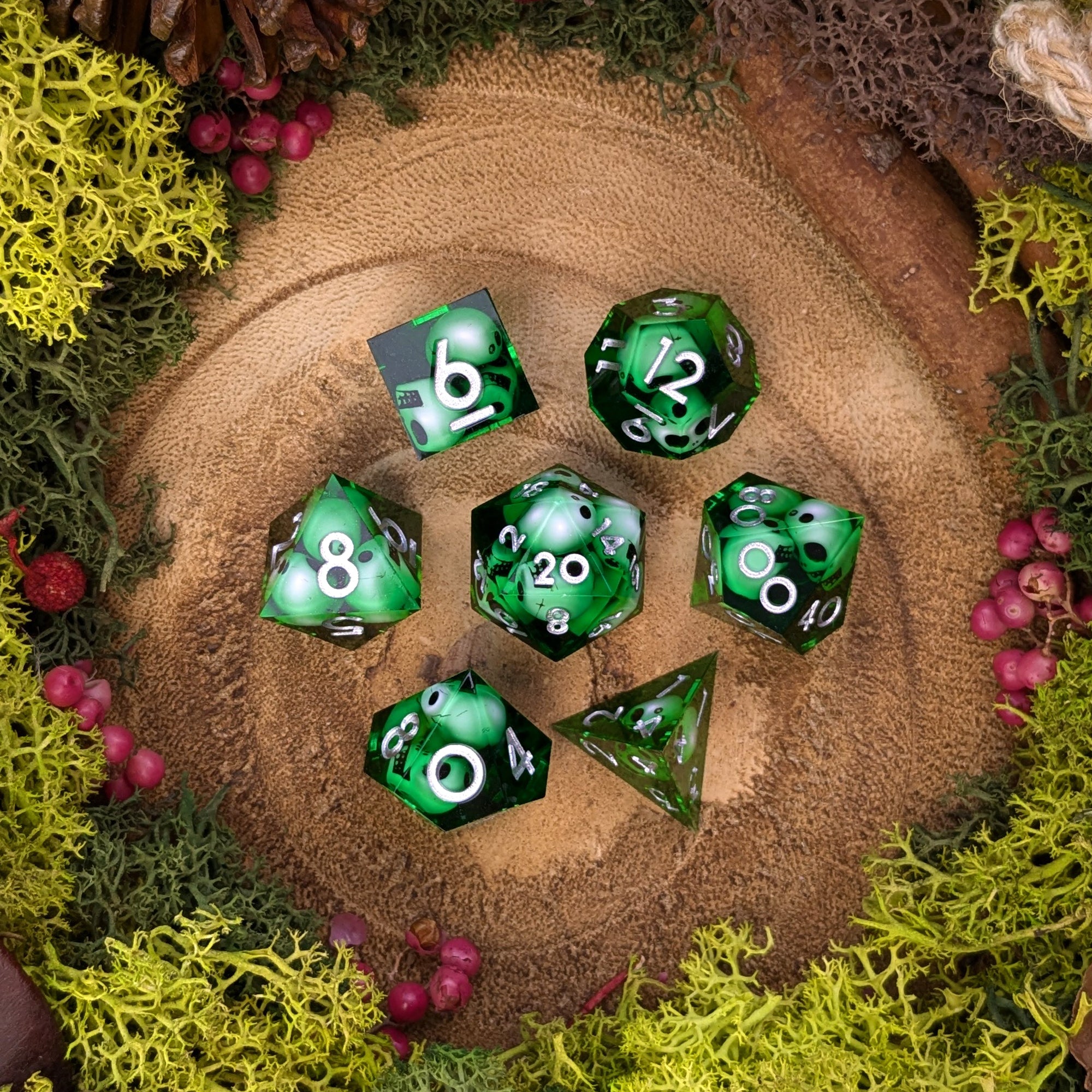 Gelatinous Cube | Sharp Edge Dice - Dice Set - Luffleberry