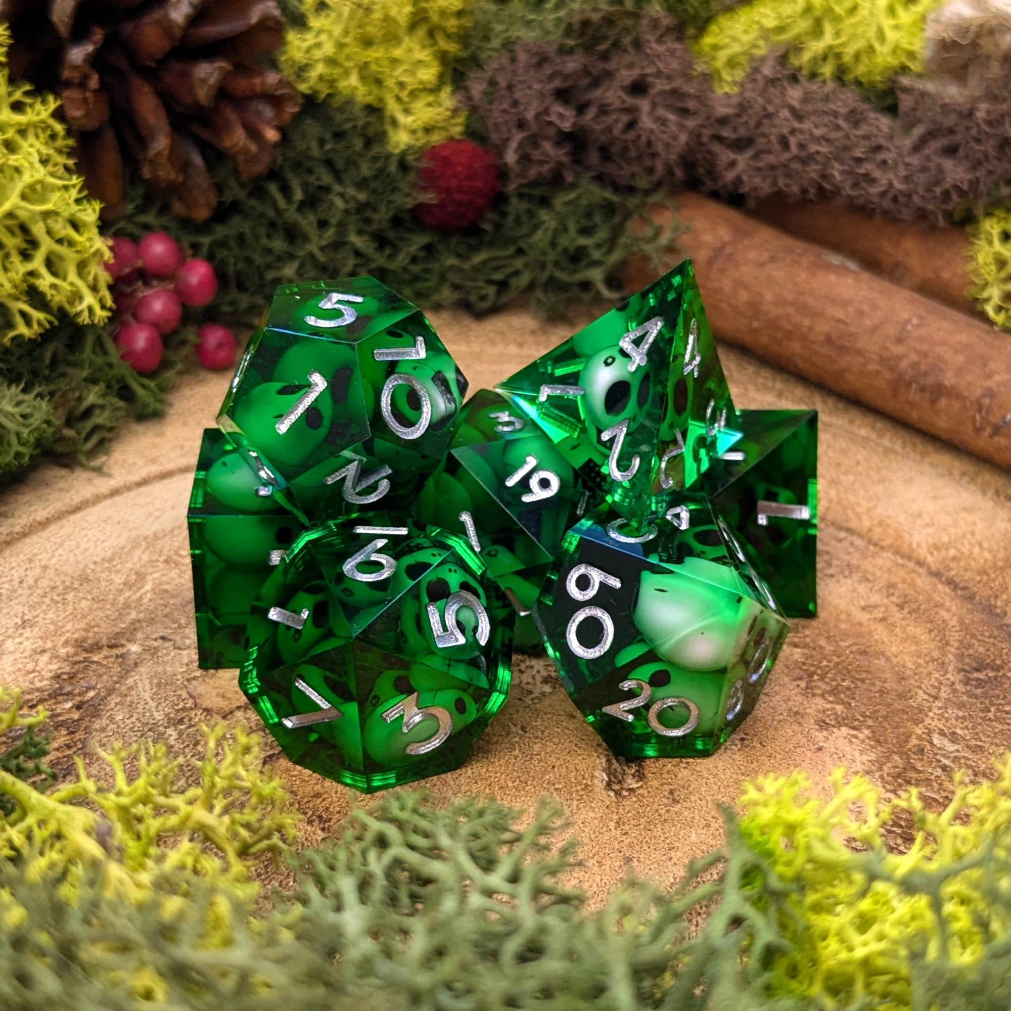 Gelatinous Cube | Sharp Edge Dice - Dice Set - Luffleberry