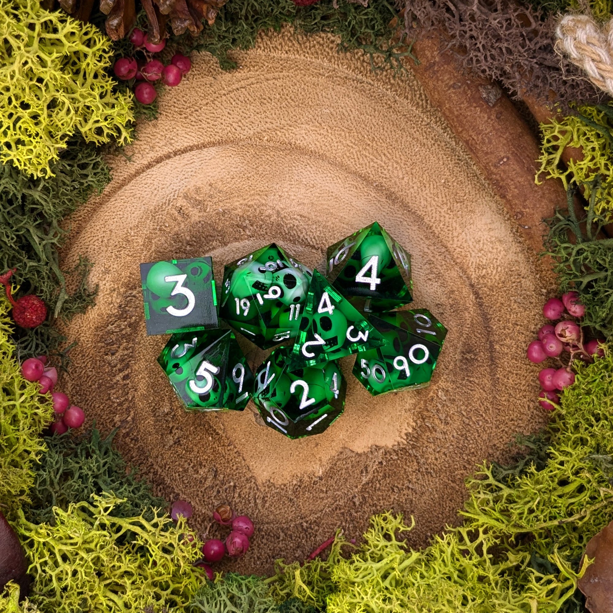 Gelatinous Cube | Sharp Edge Dice - Dice Set - Luffleberry