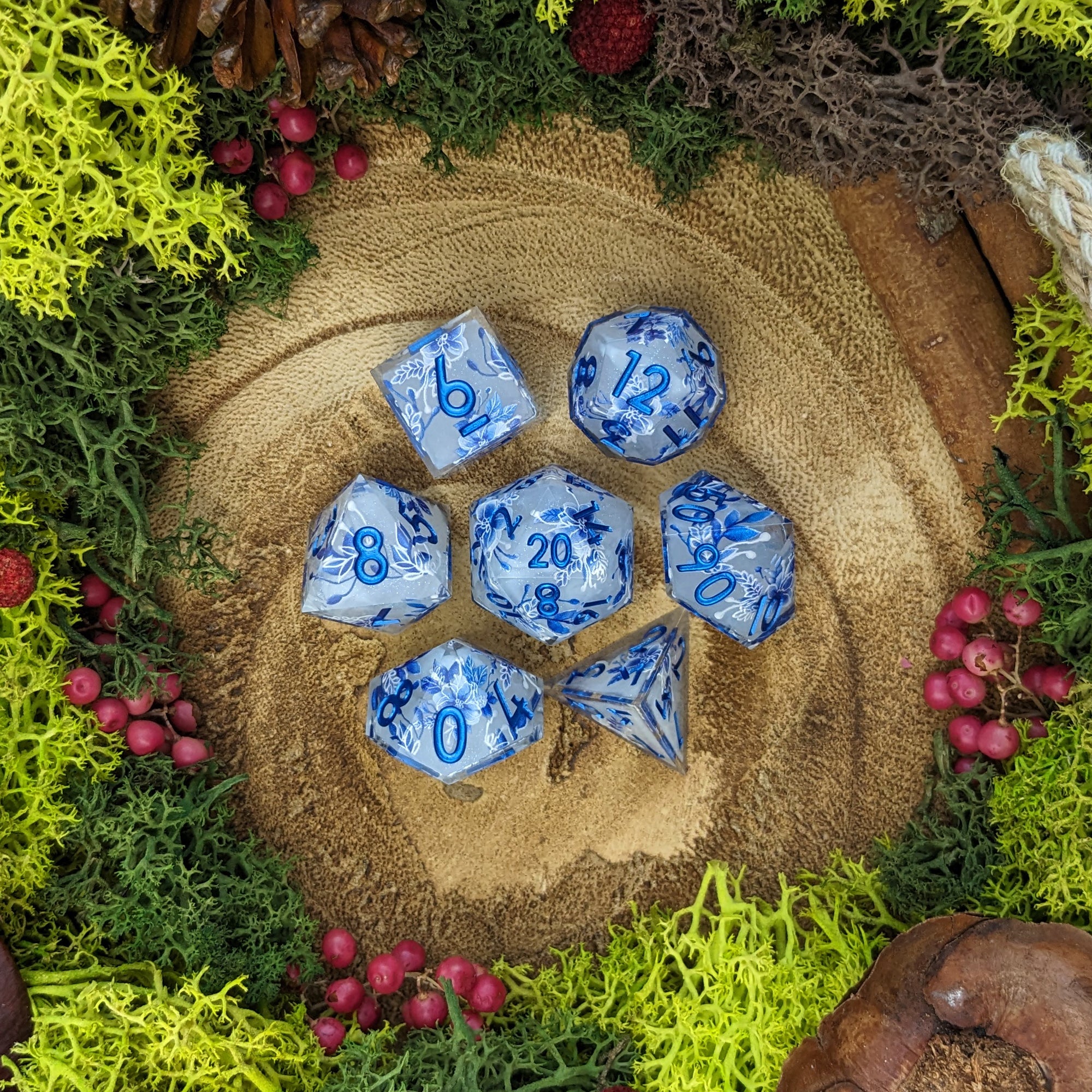 Glitter Delft | Sharp Edge Dice - Dice Set - Luffleberry