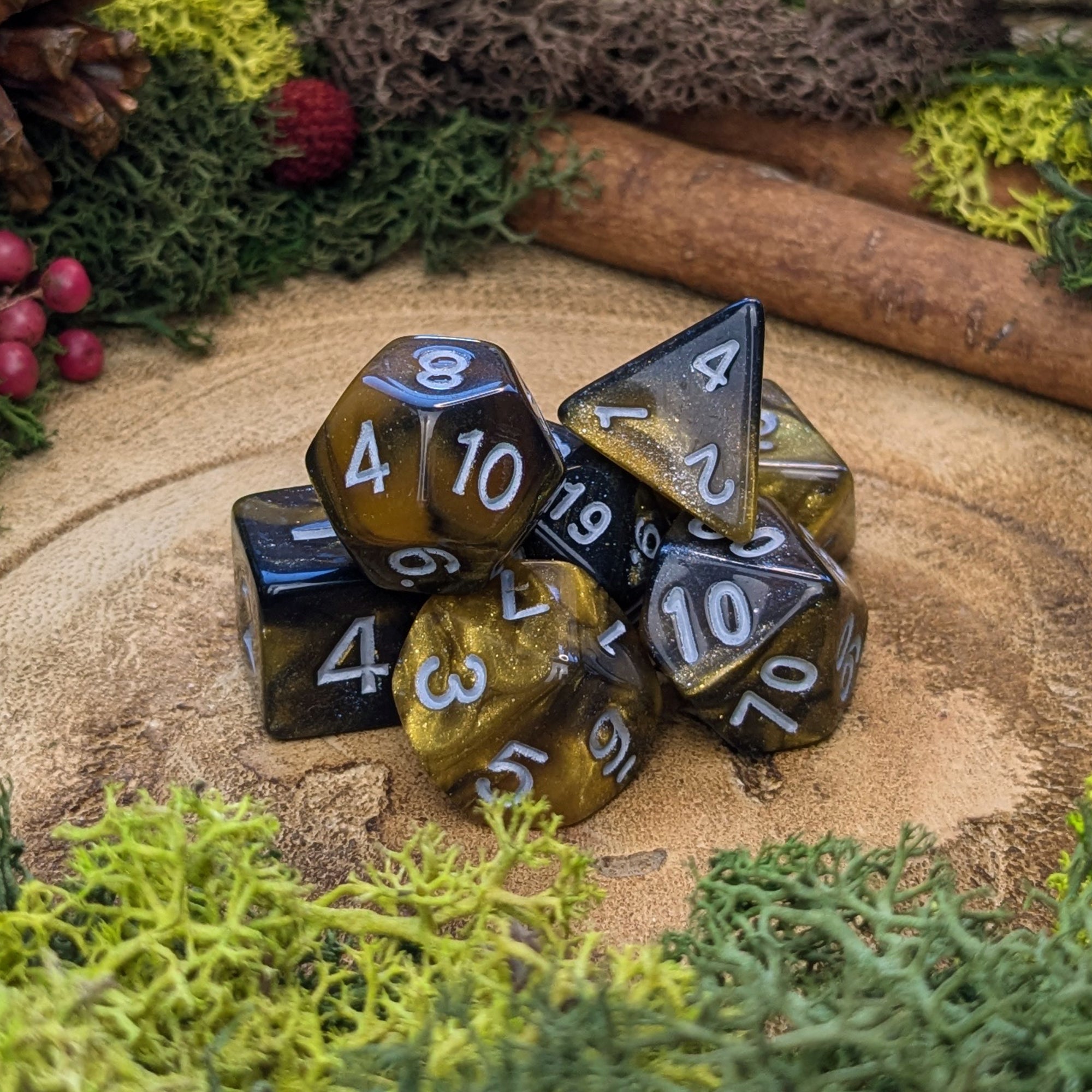 Golden Twilight - Dice Set - Luffleberry