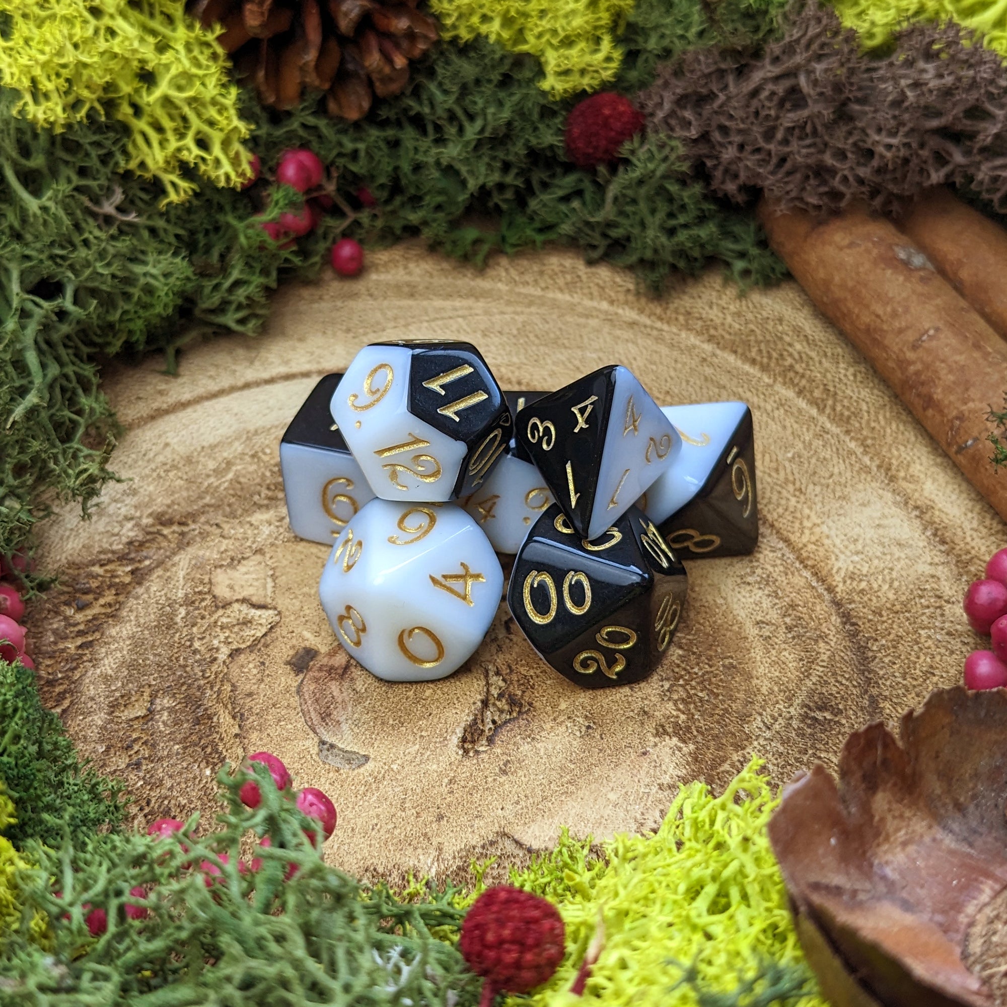 Harmony - Dice Set - Luffleberry