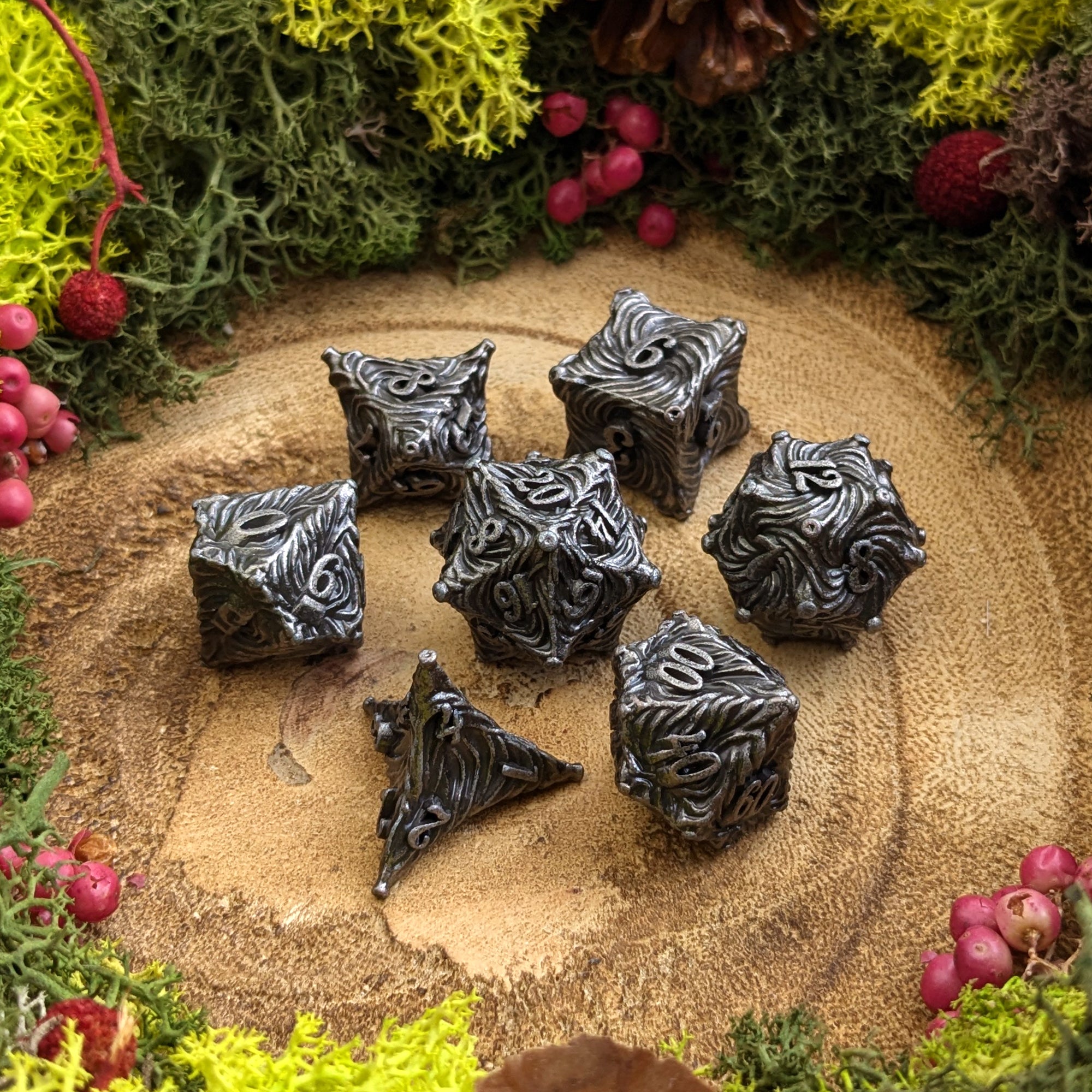 Nautiloid | Metal Dice - Dice Set - Luffleberry