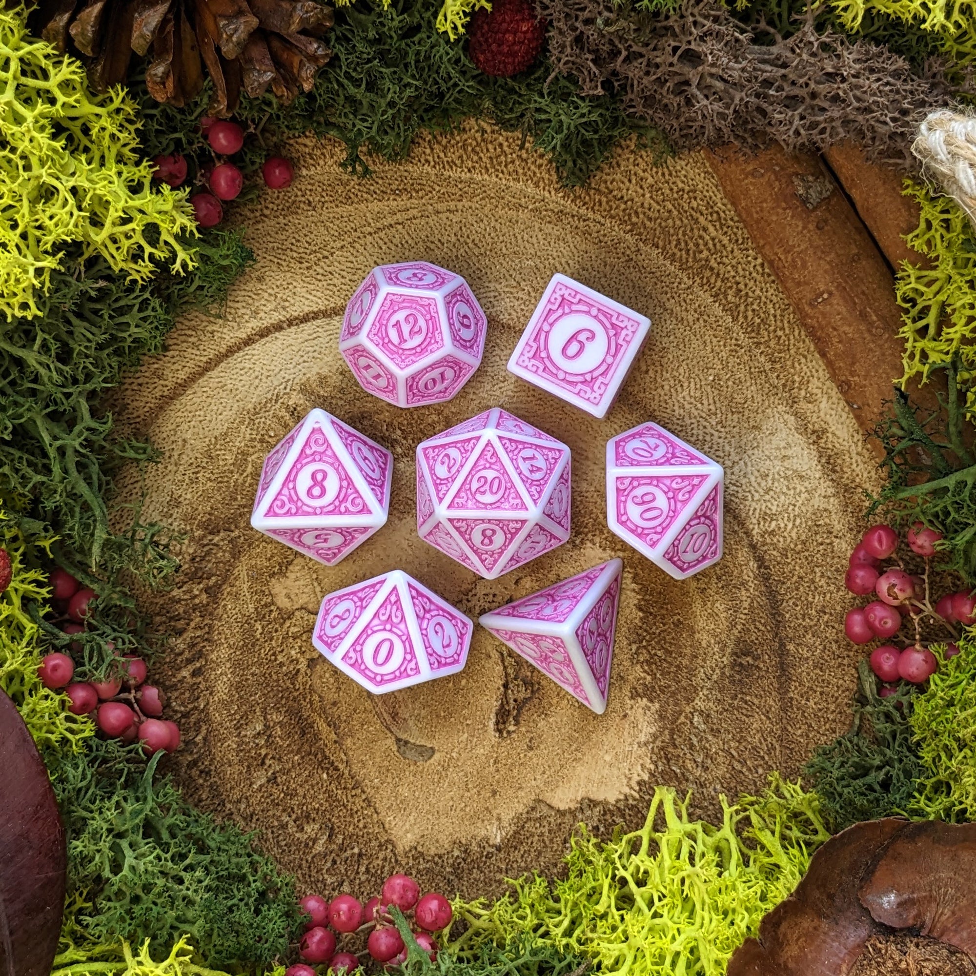 Rose Lattice - Dice Set - Luffleberry