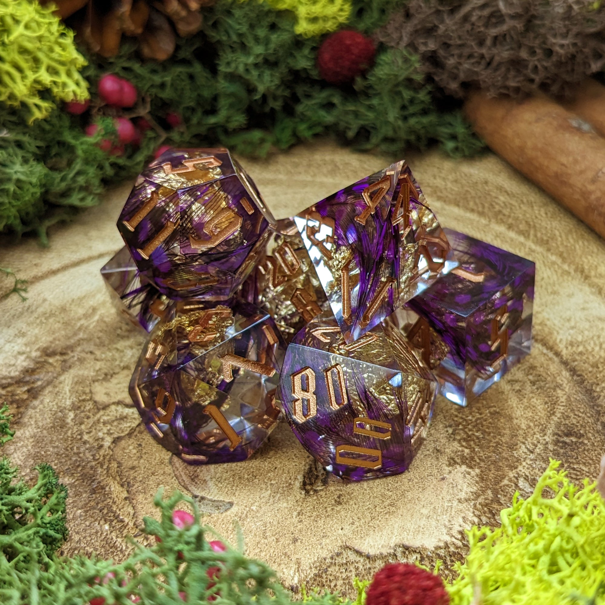 Royal Plume | Sharp Edge Dice - Dice Set - Luffleberry