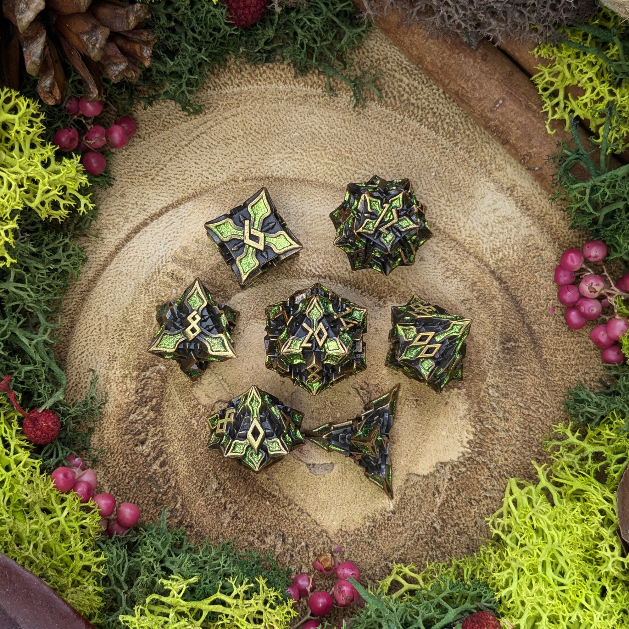 Sylvan Leaf | Metal Dice - Dice Set - Luffleberry