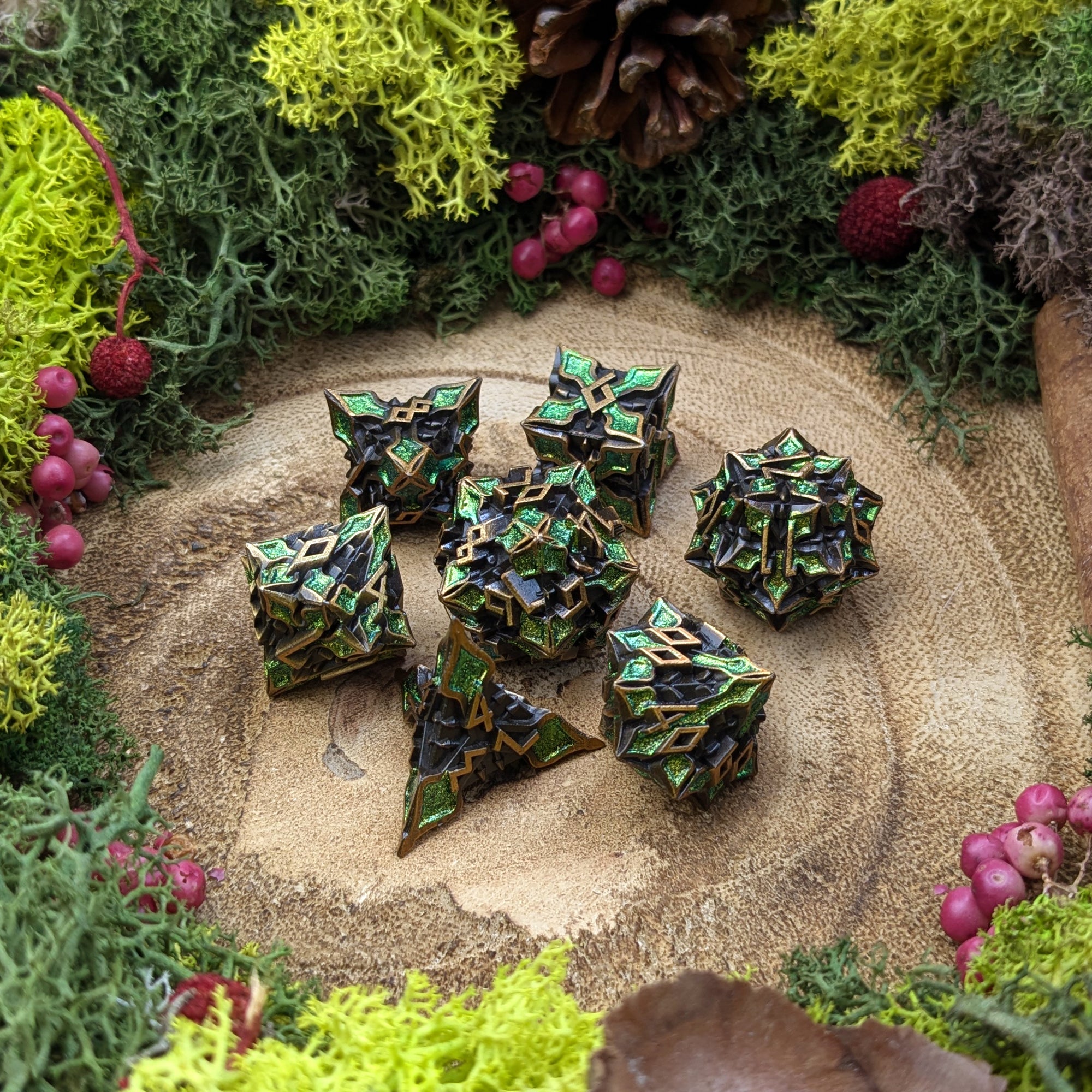 Sylvan Leaf | Metal Dice - Dice Set - Luffleberry