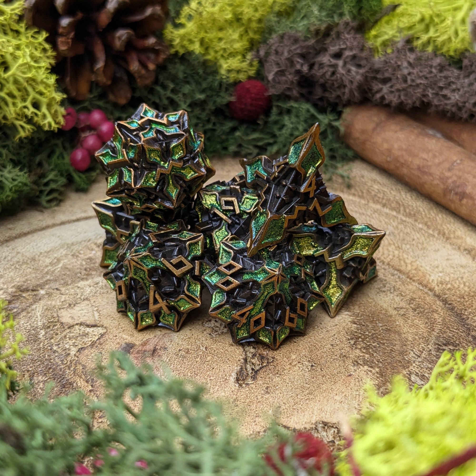 Sylvan Leaf | Metal Dice - Dice Set - Luffleberry