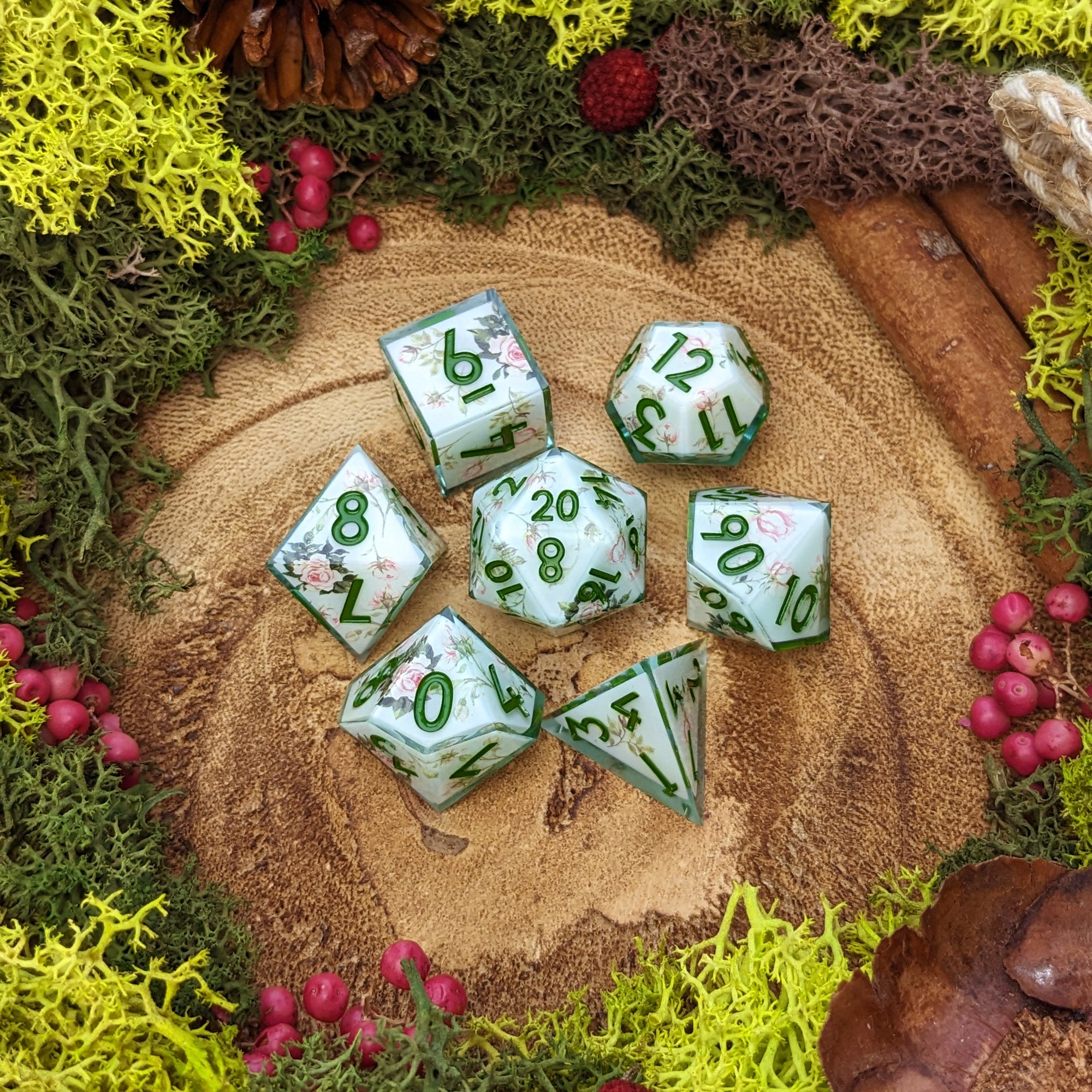 Vintage Rose | Mint | Sharp Edge Dice - Dice Set - Luffleberry