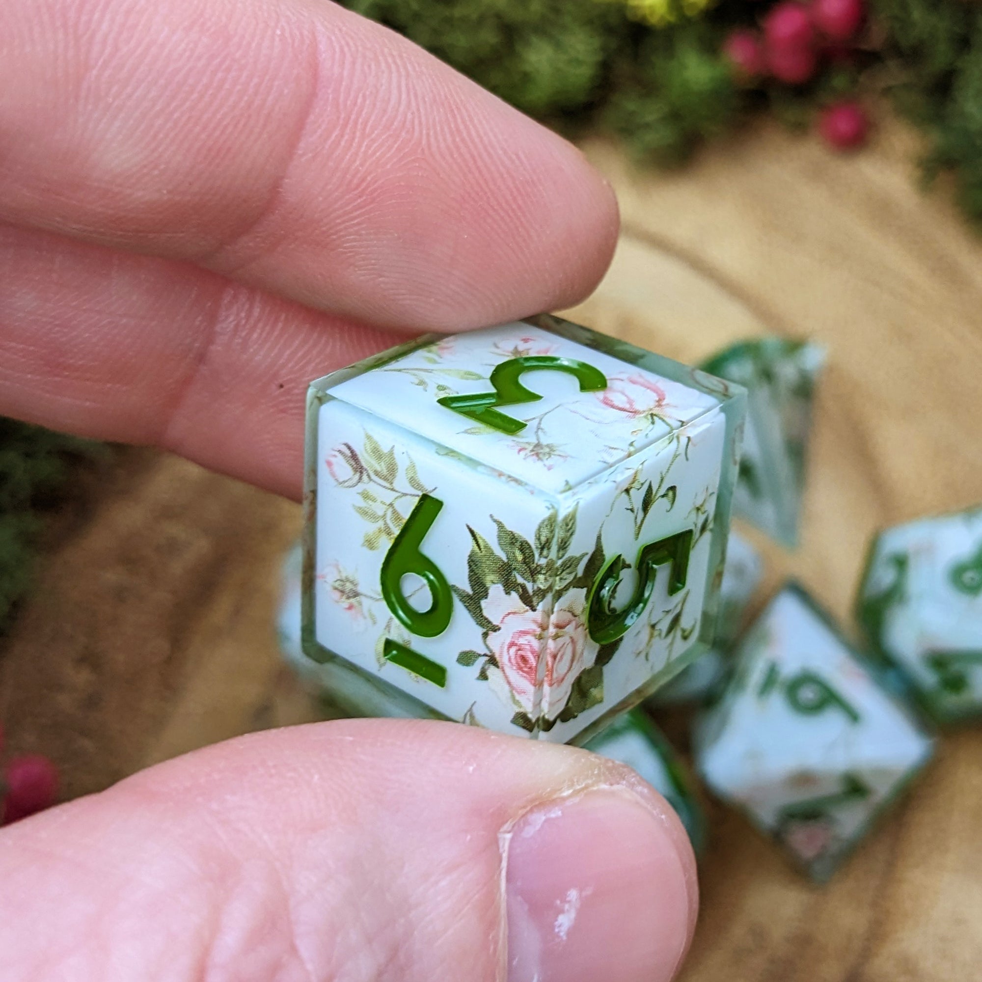 Vintage Rose | Mint | Sharp Edge Dice - Dice Set - Luffleberry