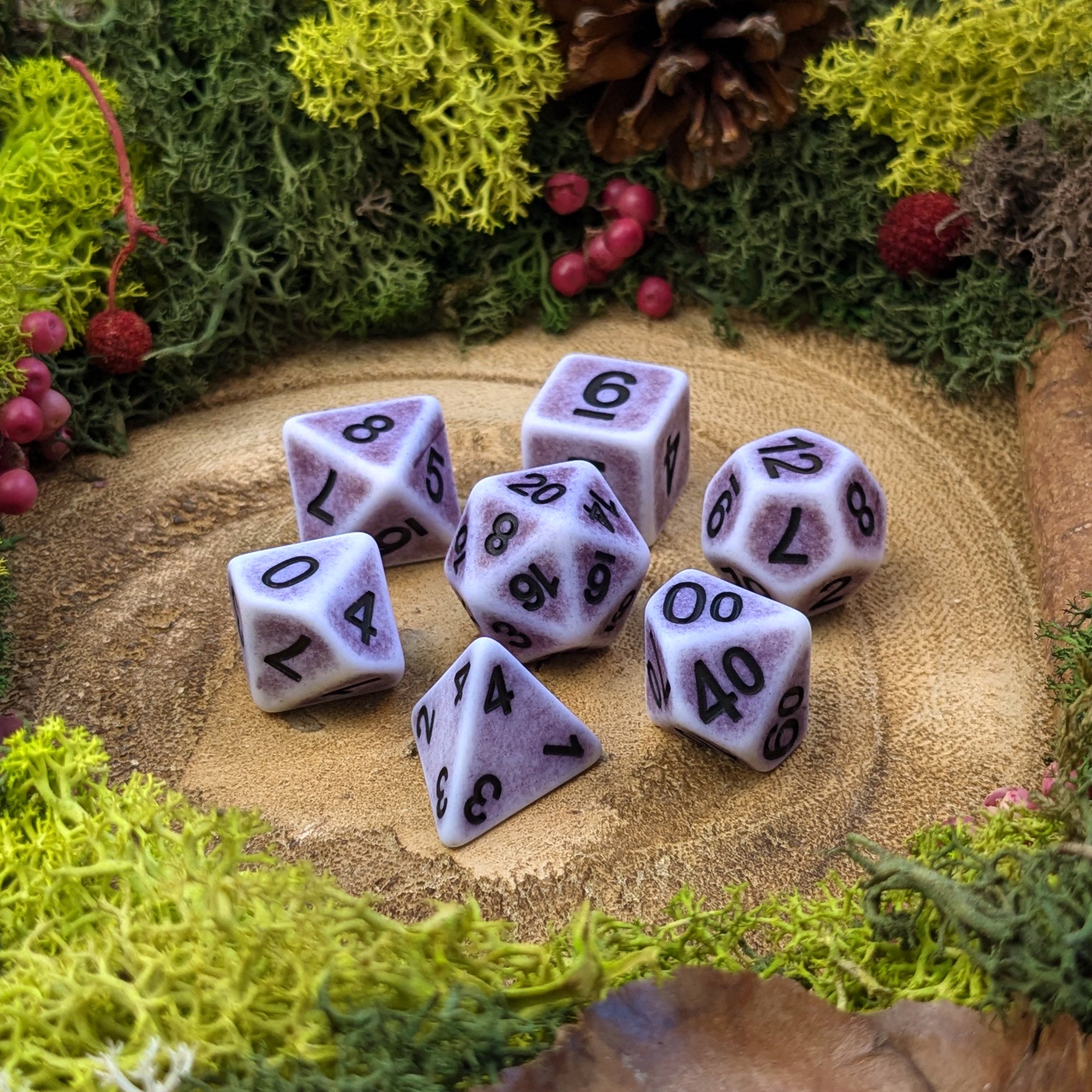 Violet Snow - Dice Set - Luffleberry