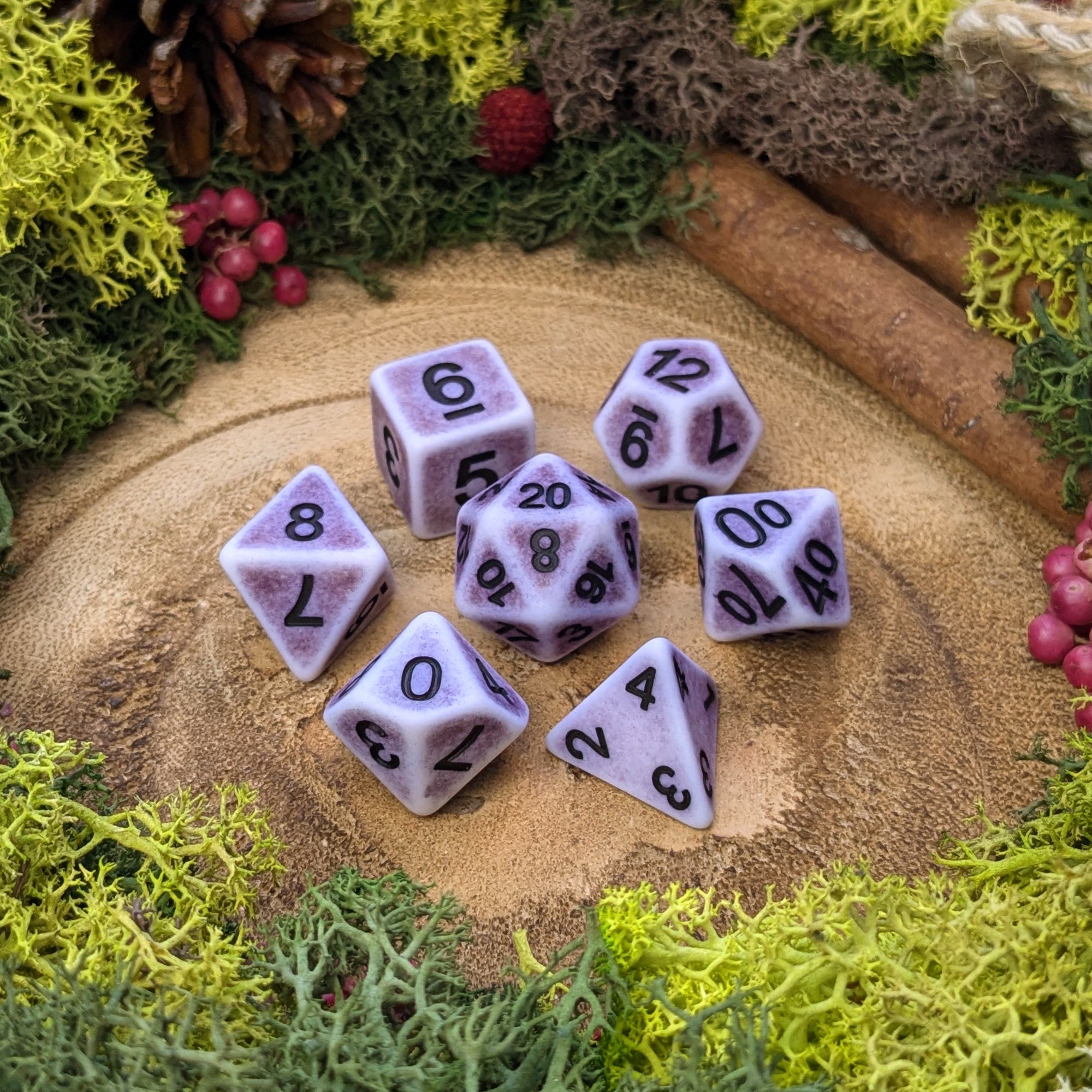 Violet Snow - Dice Set - Luffleberry