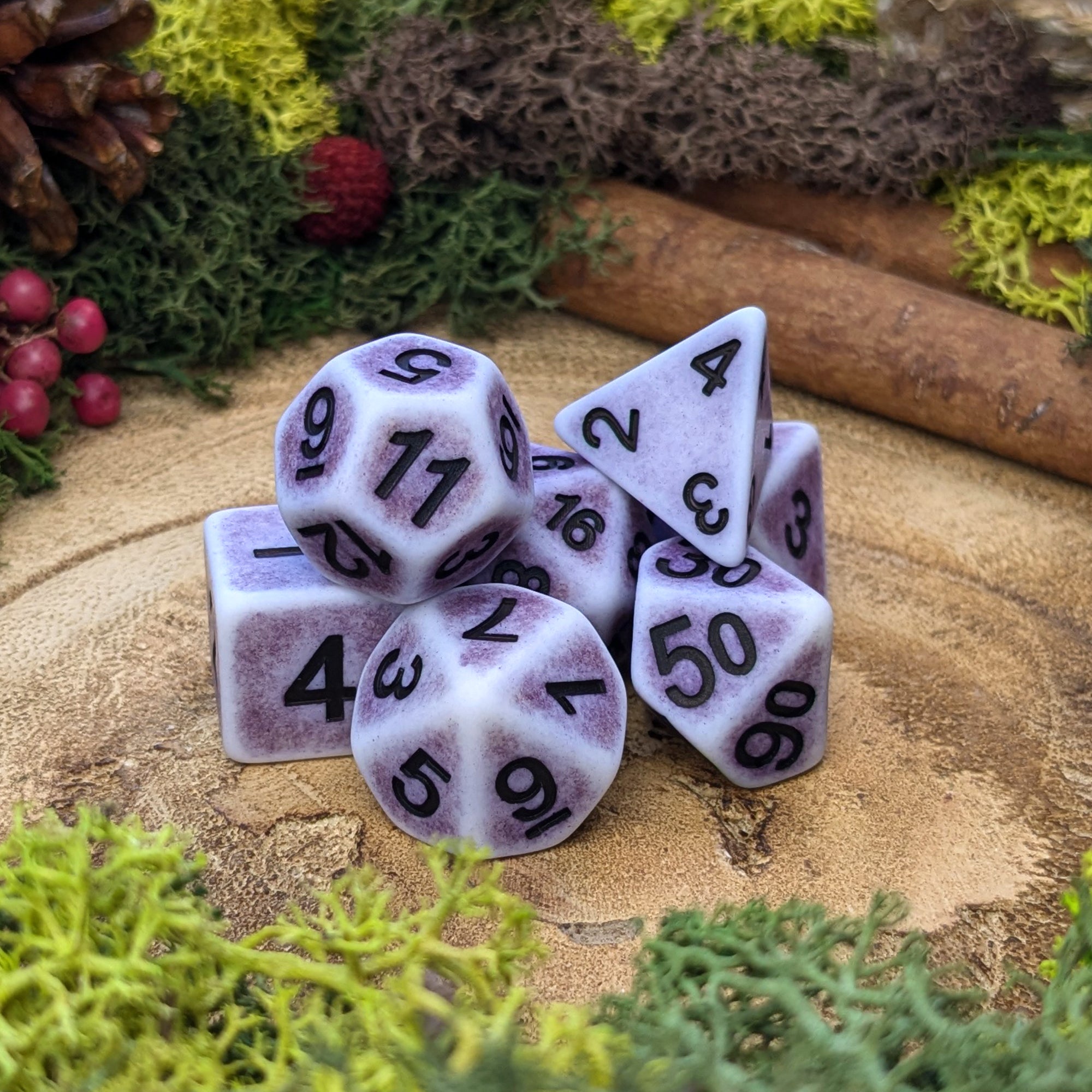 Violet Snow - Dice Set - Luffleberry