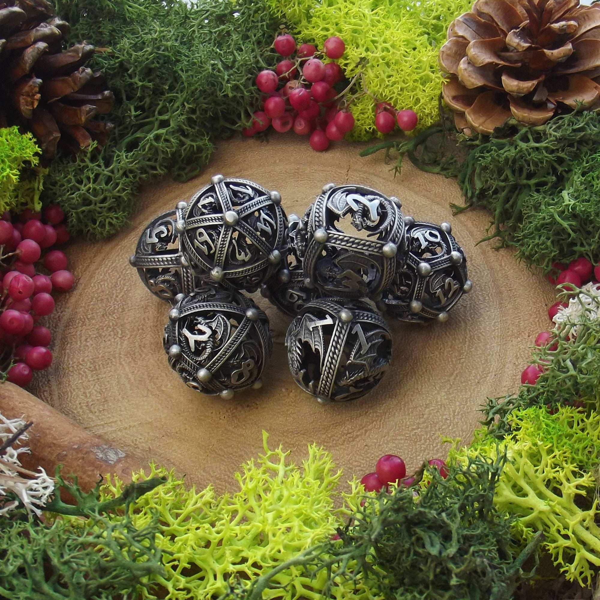 Hollow Dragon | Hollow Metal Dice Set - Dice Set - Luffleberry