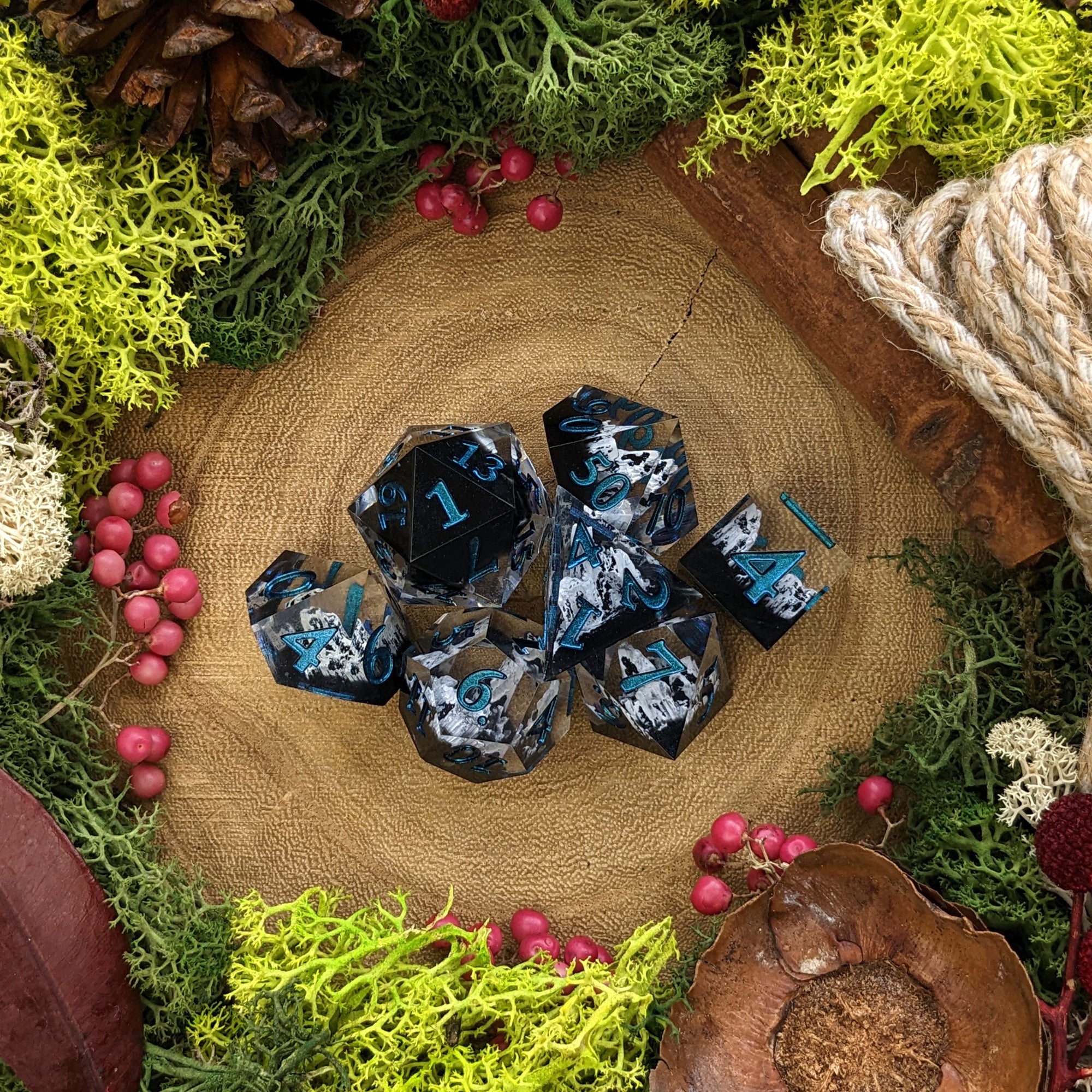 Snowy Mountains | Sharp Edge Resin 'B Grade' Dice Seconds - Dice Set - Luffleberry