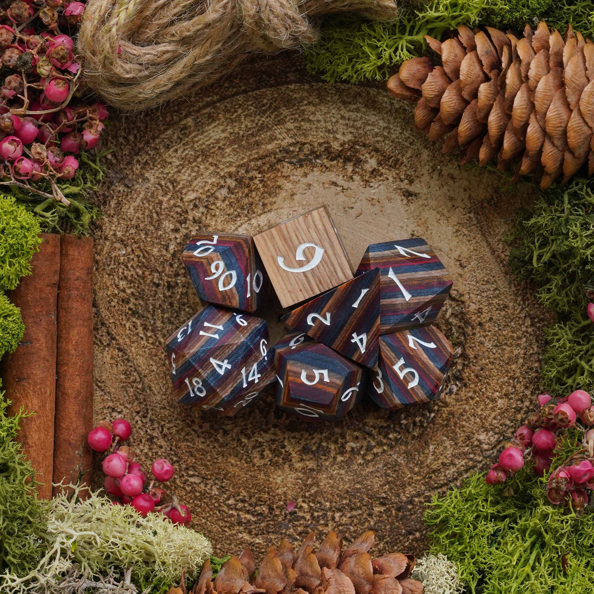 Striped Wood | Wooden Dice - Dice Set - Luffleberry