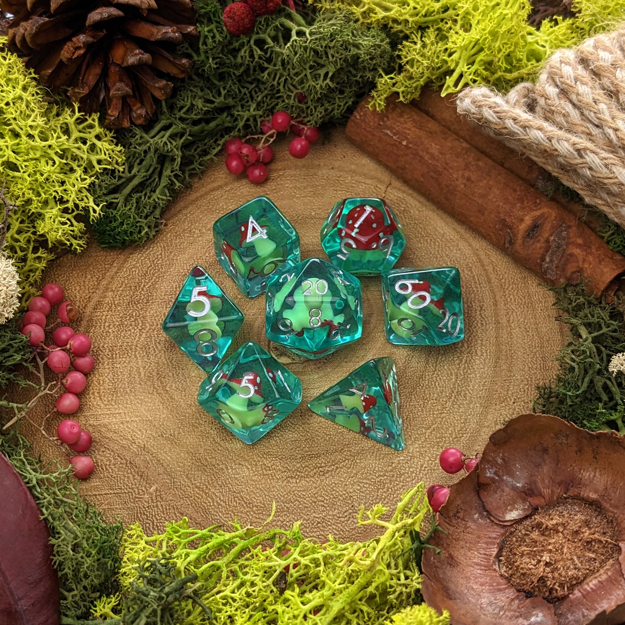 Toadstool - Dice Set - Luffleberry