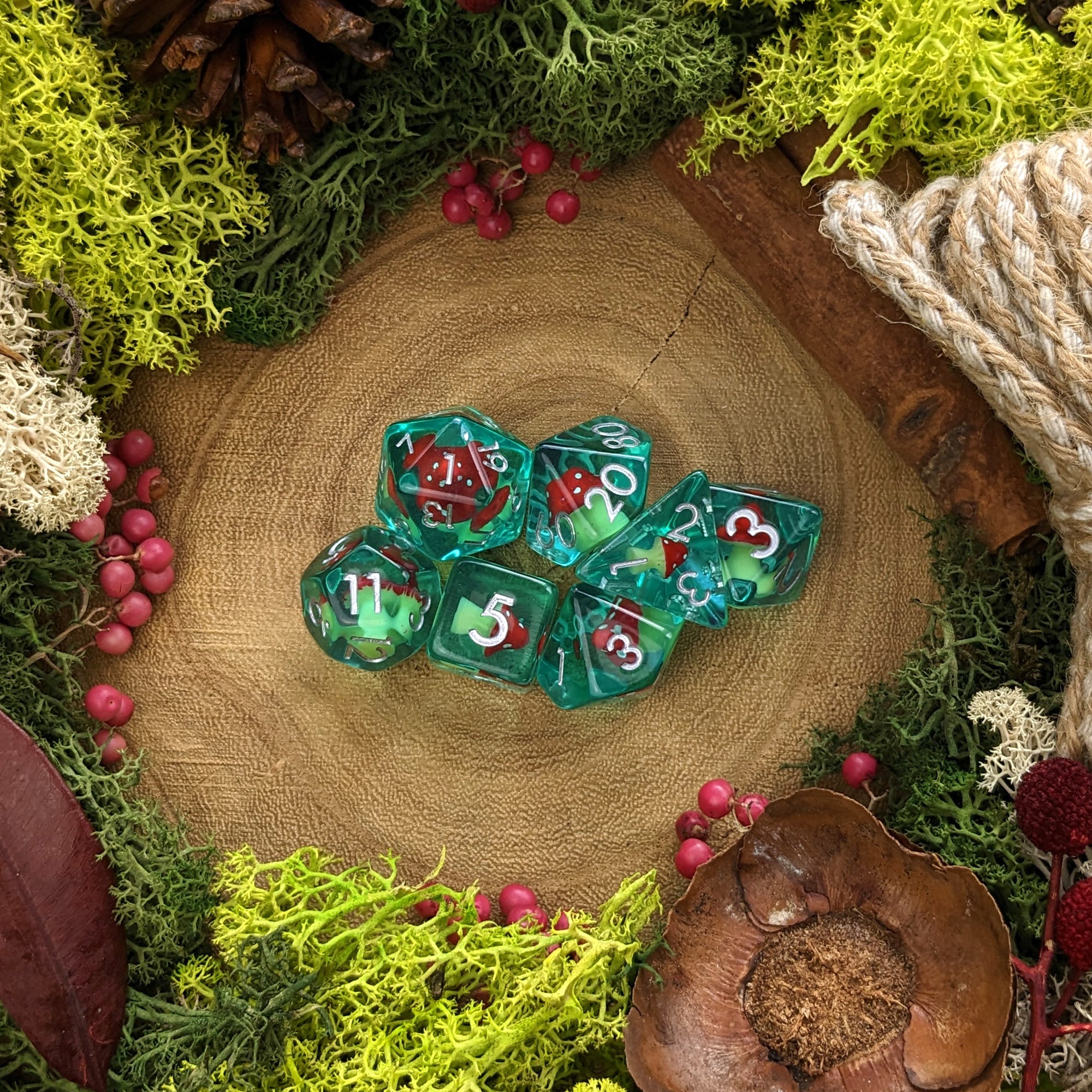 Toadstool - Dice Set - Luffleberry