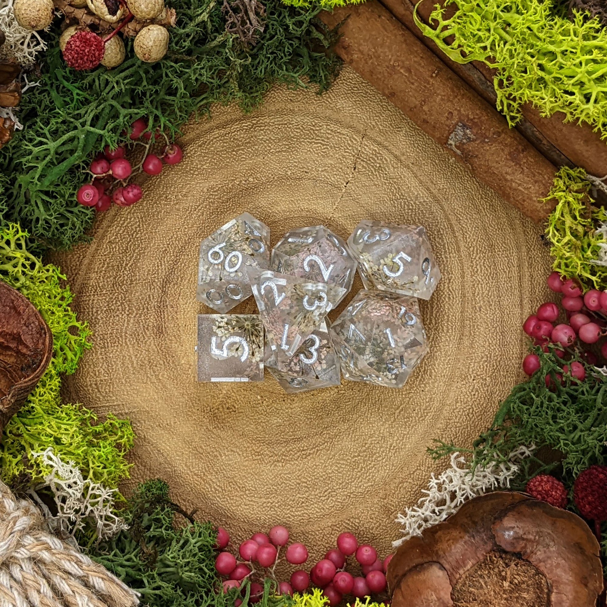 Wintertide Blossom | Sharp Edge Resin Dice - Dice Set - Luffleberry